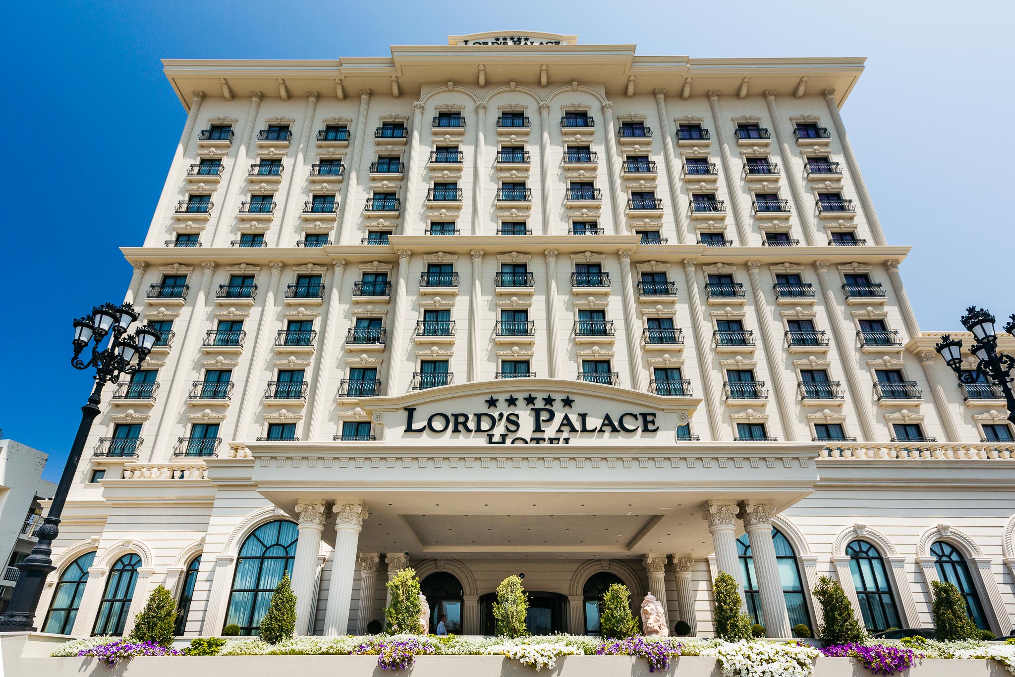 Palace hotel. Лорд отель Кирения. Lords Palace Hotel Cyprus. Hotel Lord Palace Kibris. Лорд отель Северный Кипр.